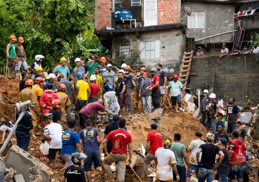 Chuvas causam pelo menos 23 mortes no estado de São Paulo