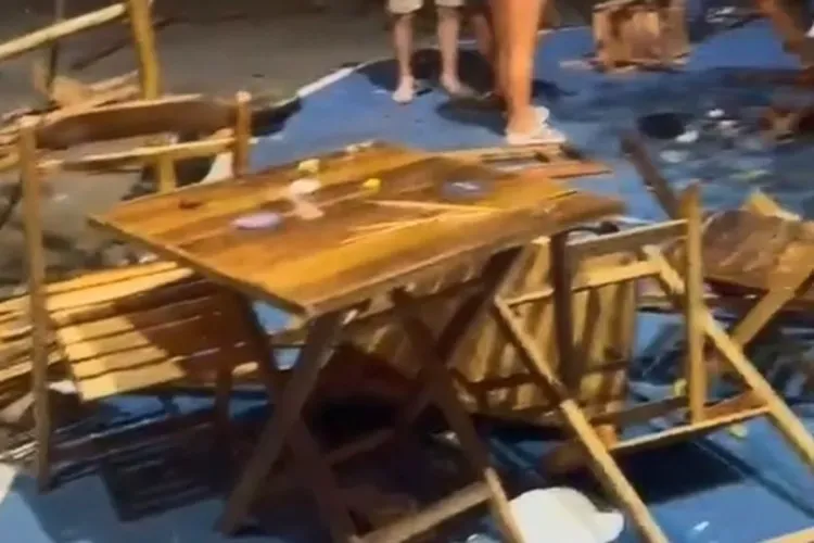 Carro desgovernado invade bar em Caculé e fere cinco pessoas