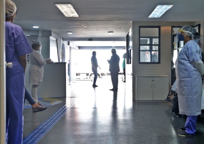 Bahia tem 2.956 novos casos de Covid-19 em 24h; boletim registra 74 mortes