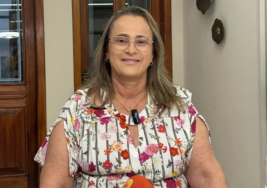 Joanina Sampaio destaca avanços e desafios em coletiva de imprensa
