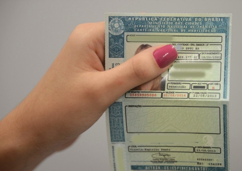 Governo vai revogar resolução que exigiria prova para renovar a CNH