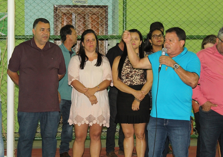 Prefeitura de Livramento inaugura Quadra Poliesportiva na Escola Municipal Polivalente; veja vídeo