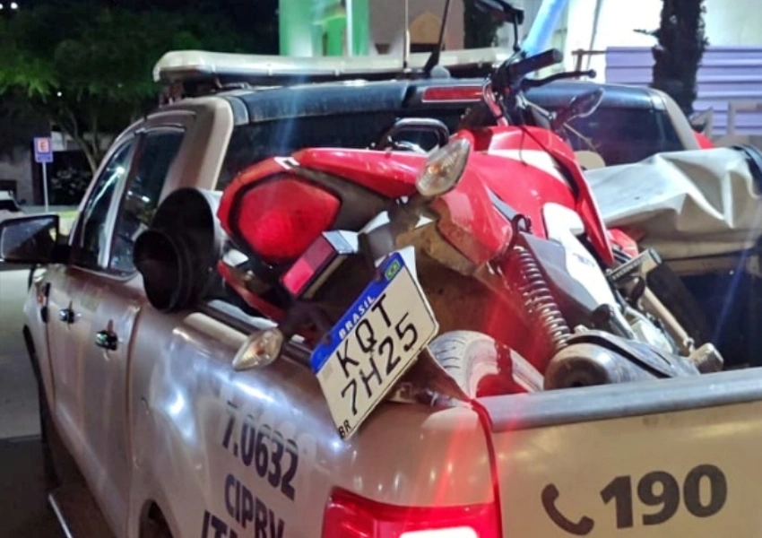 Motociclista fica ferido com fratura no crânio após acidente na BA-130, em Jequié