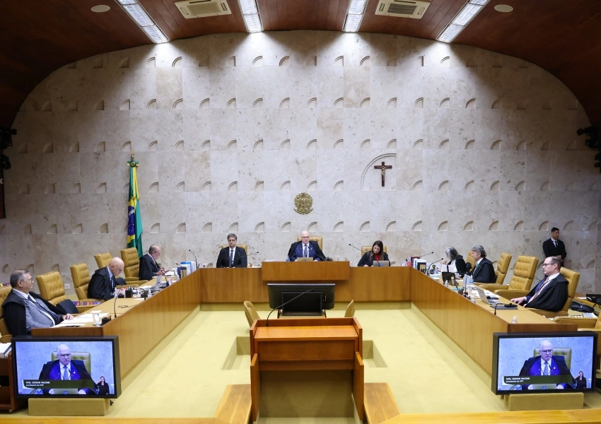 STF julga nesta segunda se mantém prisão preventiva de Jair Bolsonaro