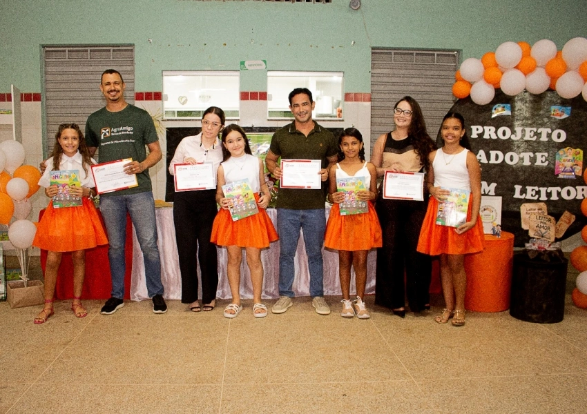 Projeto Adote um Leitor é lançado e beneficia mais de 200 crianças em Livramento