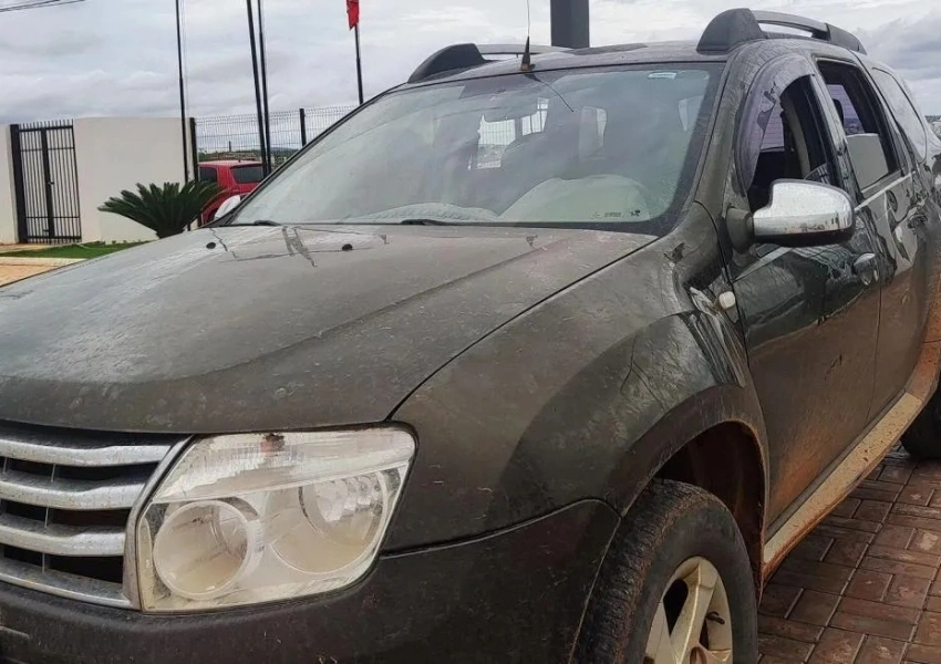 Veículo com sinais de adulteração é apreendido pela PM em Caculé