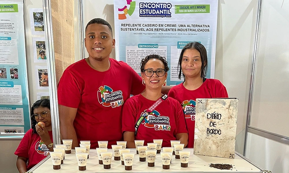 Estudantes baianos criam repelente natural à base de cravo-da-índia contra o Aedes aegypti