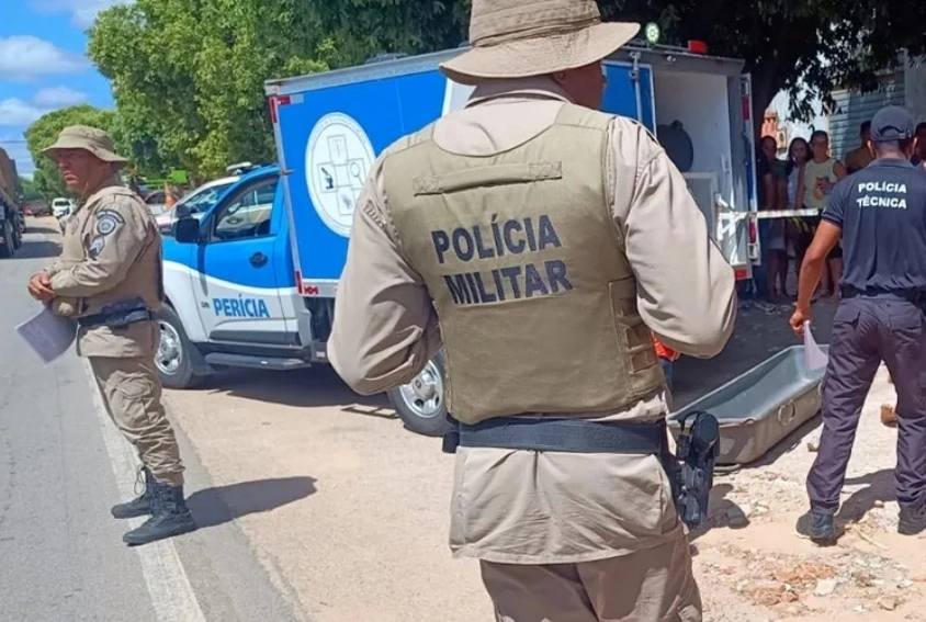 Idosa morre após ser atropelada na BR-030, em Brumado