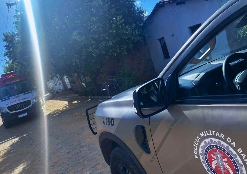 Jovem é morto a tiros e irmão é preso suspeito do crime em Brumado