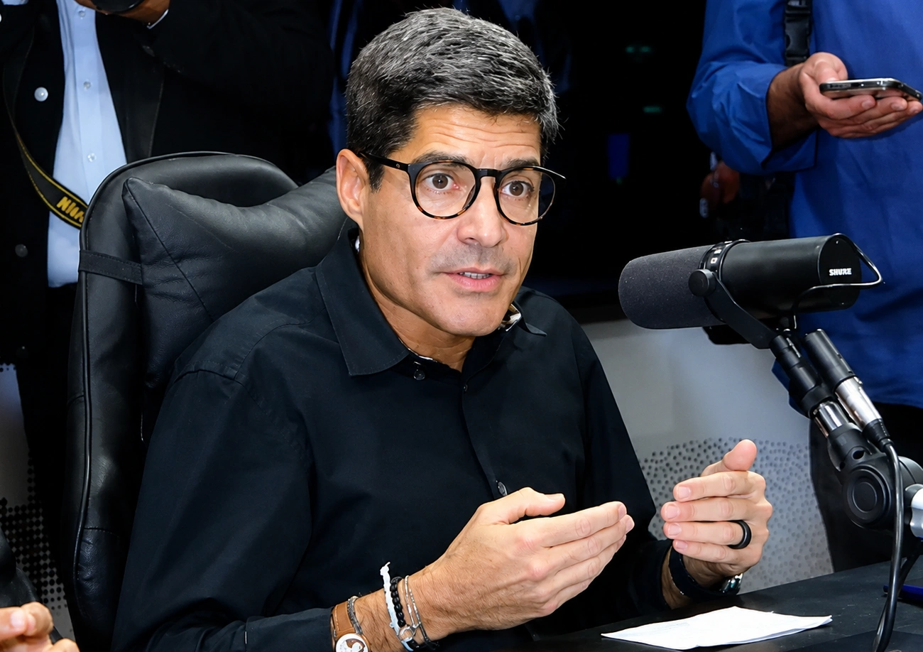 ACM Neto desafia Jerônimo Rodrigues para debate público sobre a Bahia