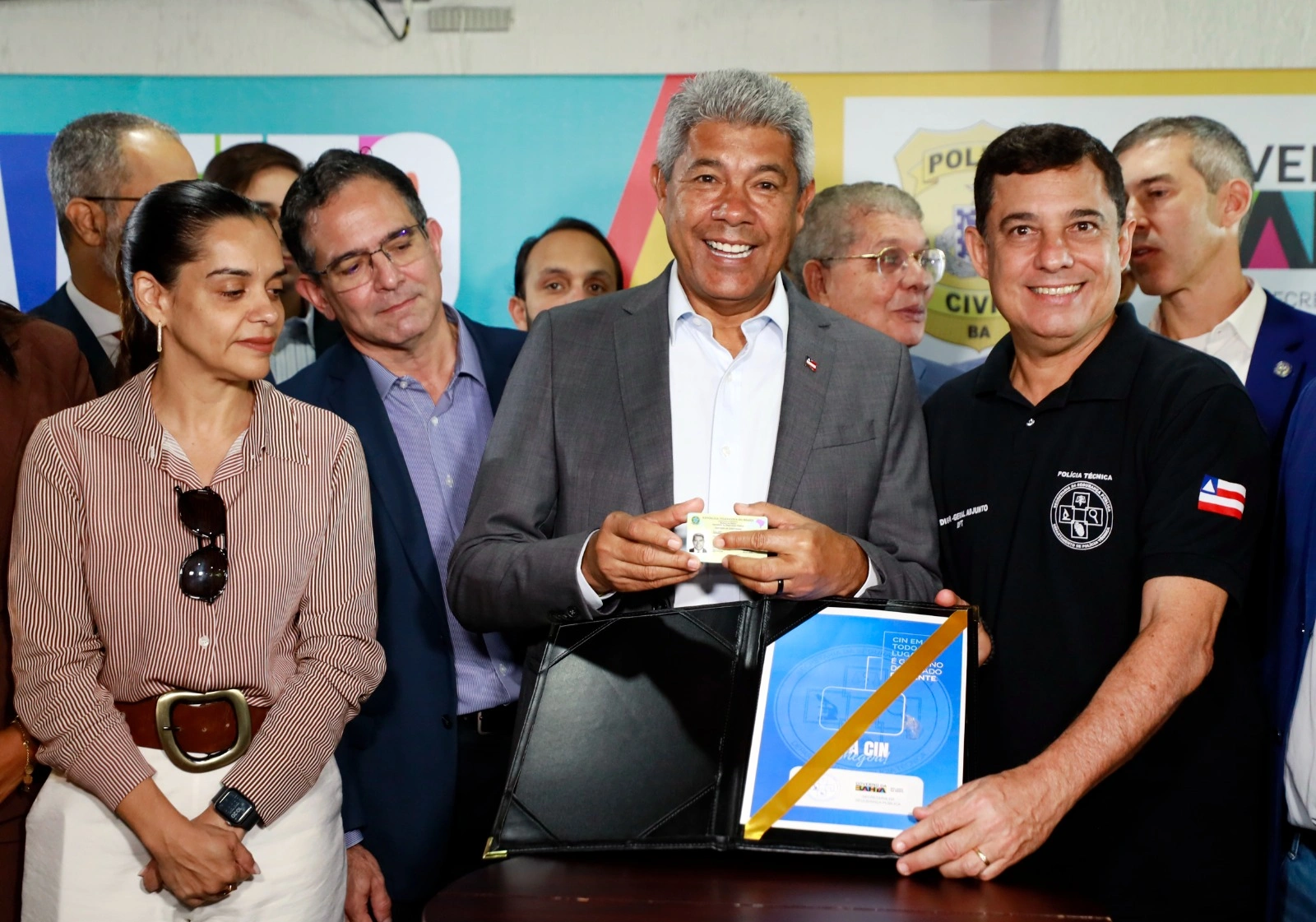 Bahia passa a emitir nova Carteira de Identidade em cartão de policarbonato