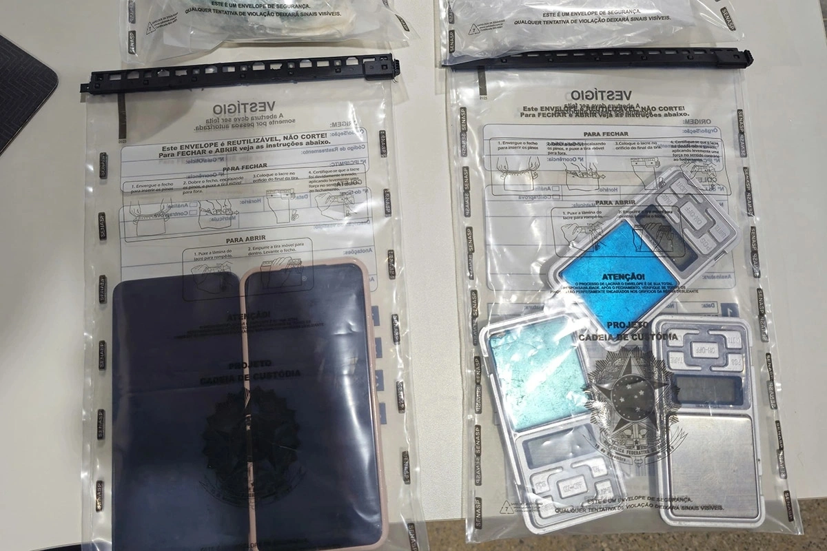 Casal é preso por tráfico de drogas durante ação da Polícia Civil em Iraquara