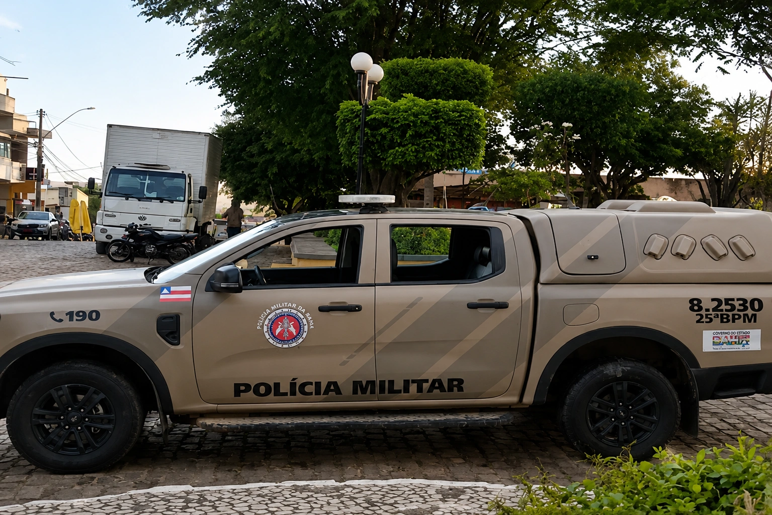 Mulher sobrevive após fingir estar morta durante ataque a facadas na Bahia
