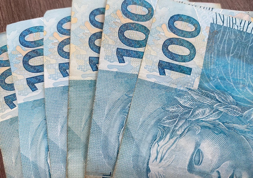 Caixa começa a pagar Bolsa Família de R$ 600 nesta quarta-feira
