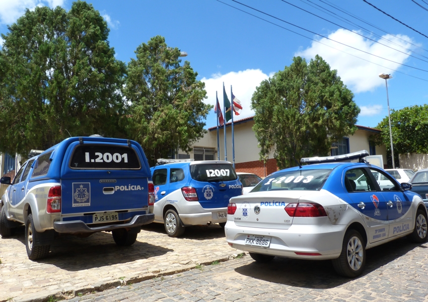 Aracatu: Mulher é morta com barra de ferro; companheiro da vítima não foi encontrado pela polícia e é procurado