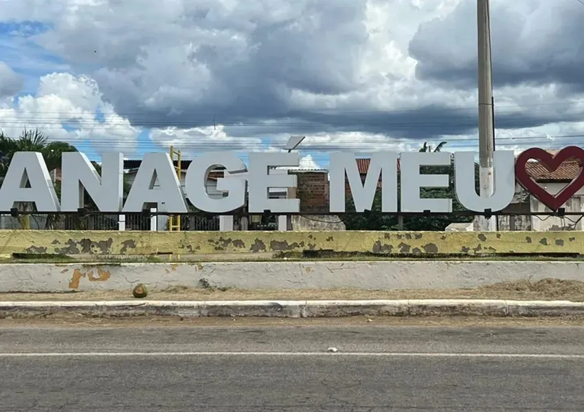 Jovem é morto a facadas durante festa de São João em Anagé