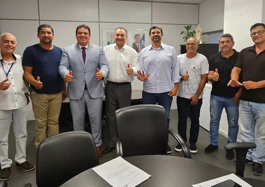 Deputado Marquinho Viana articula benefícios para municípios em audiência com Secretaria de Relações Institucionais