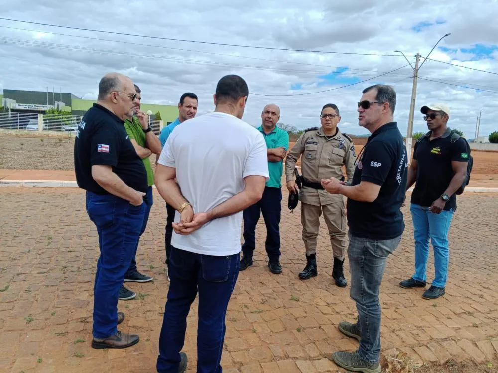 Terreno para construção da Unidade Integrada das Polícias é avaliado em visita técnica da SSP-BA