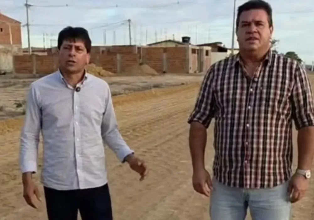 Marquinho Viana visita obras de pavimentação do programa Bahia em Movimento em Aracatu