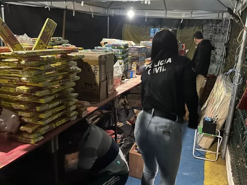 Polícia apreende 12 mil fogos de artifício irregulares em Senhor do Bonfim
