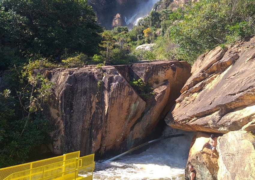 Livramento: Criança desaparece nas águas do 'Poço Preto' após ser arrastada pela força da correnteza