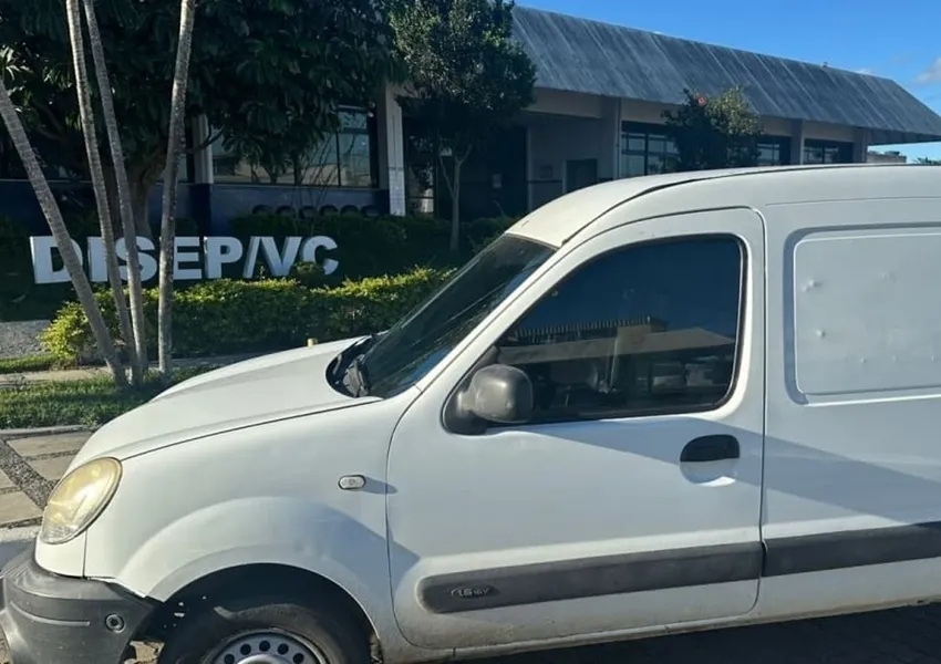 Ex-funcionário e cúmplice são presos por furto de R$ 75 mil em materiais de obra em Conquista
