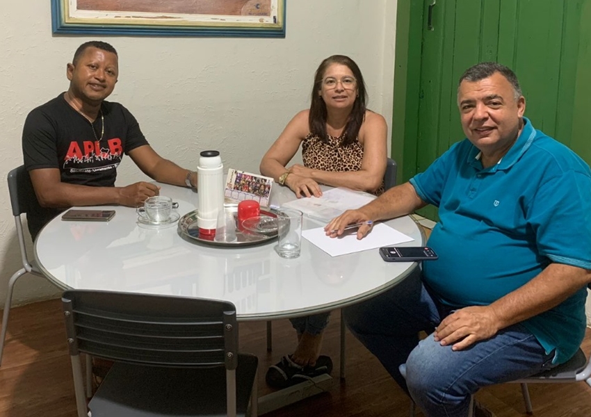 Prefeito Ricardinho Ribeiro se reúne com a APLB Sindicato e asseguram mais avanços para os professores da rede municipal