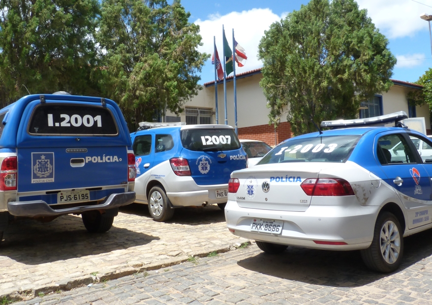 Suspeitos de ataques homofóbicos na internet são indiciados pela policia em Brumado