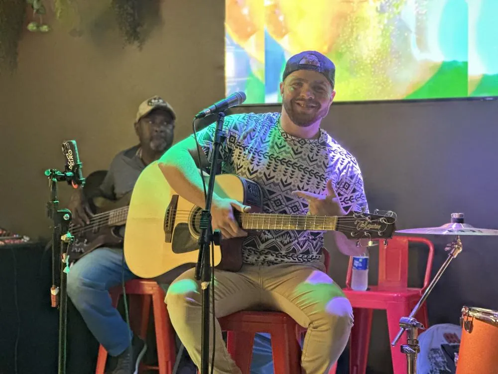 Thiago Ribeiro consolida sua trajetória musical em Livramento e região
