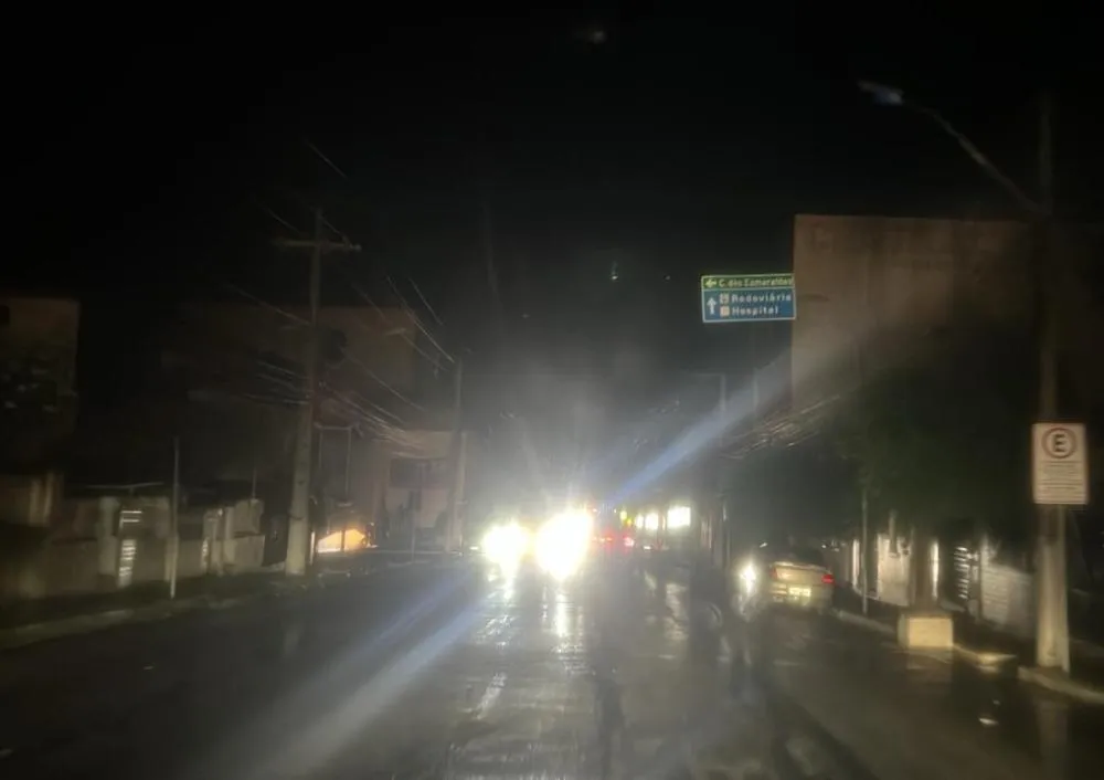 Apagão deixou Livramento e cidades do sudoeste baiano sem energia na noite de domingo