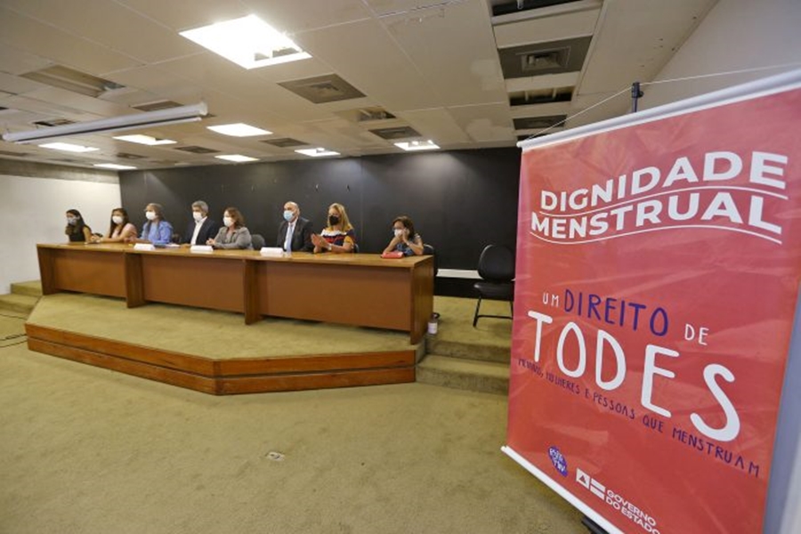 Projeto oferece absorventes a 206 mil estudantes da rede pública de ensino da Bahia a partir de setembro