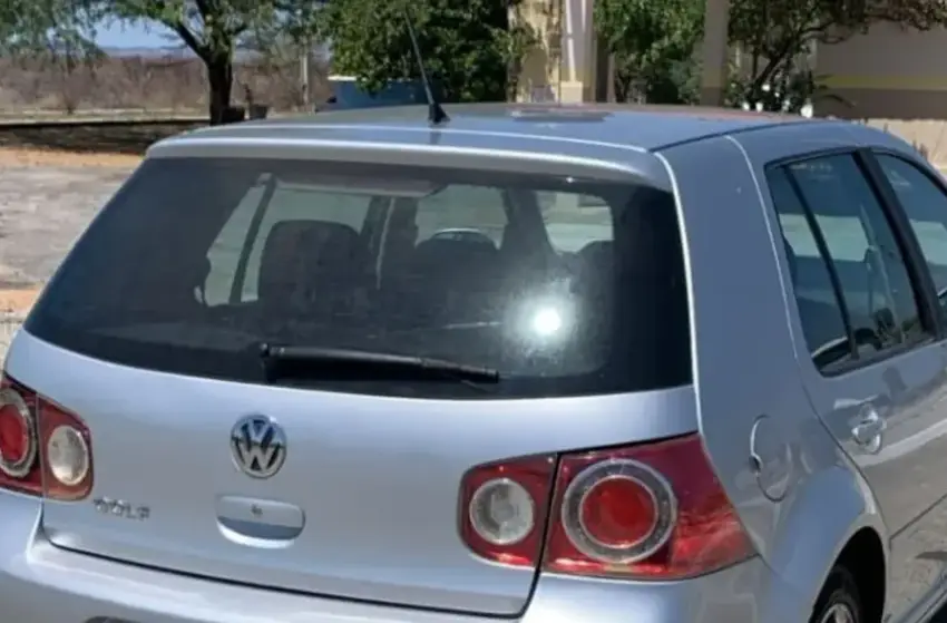 Polícia Rodoviária apreende veículo com restrição em Tanhaçu