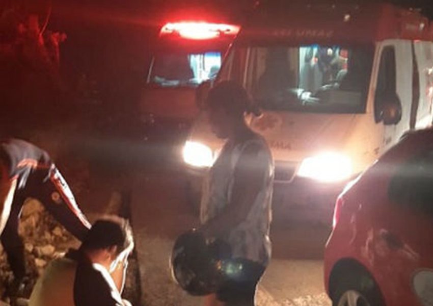 BA 148: Família fica ferida após veículo no qual estava cair em ribanceira na Serra das Almas