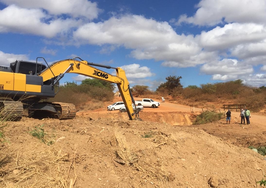 Livramento: Prefeitura inicia serviços para construção de ponte no fundo da rodoviária