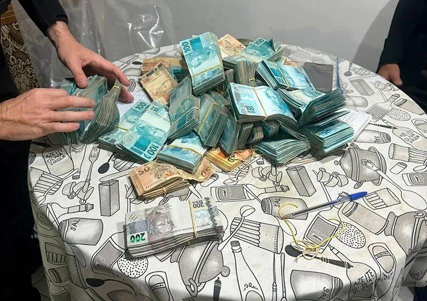 Operação conjunta mira CAC suspeito de vender fuzil para facção criminosa em Porto Seguro