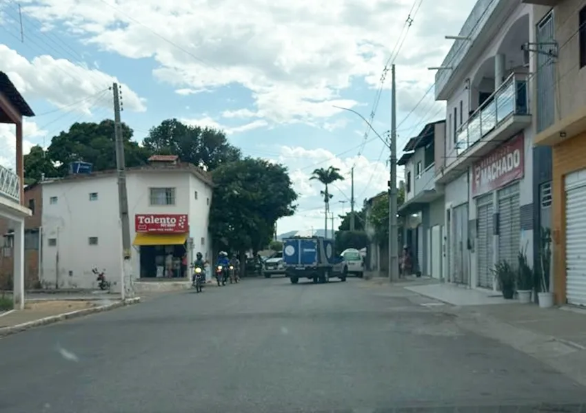 Jovem é encontrado morto em residência em Livramento de Nossa Senhora