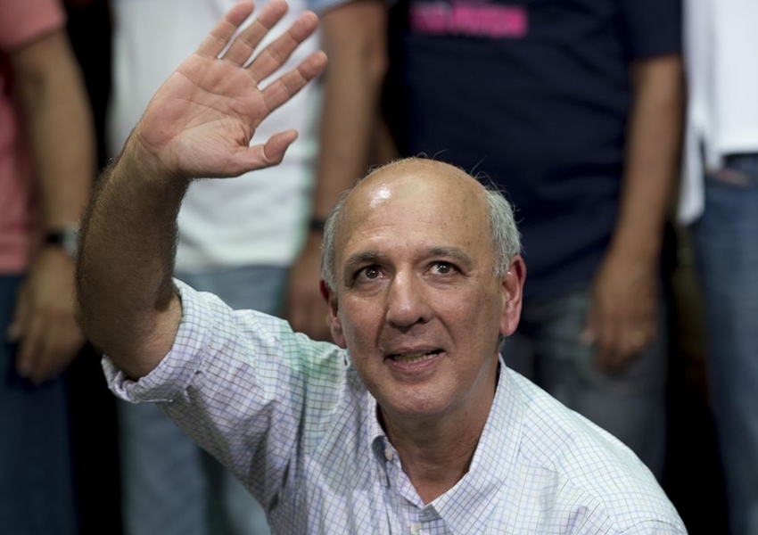 TSE barra candidatura de Arruda