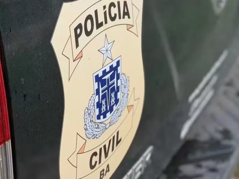 Idoso é preso suspeito de estuprar três filhas e engravidar uma delas no interior da Bahia