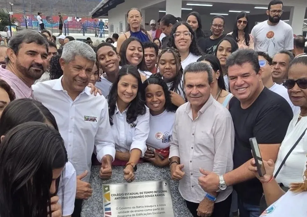 Marquinho Viana acompanha Jerônimo Rodrigues em inaugurações e novos investimentos em Iramaia