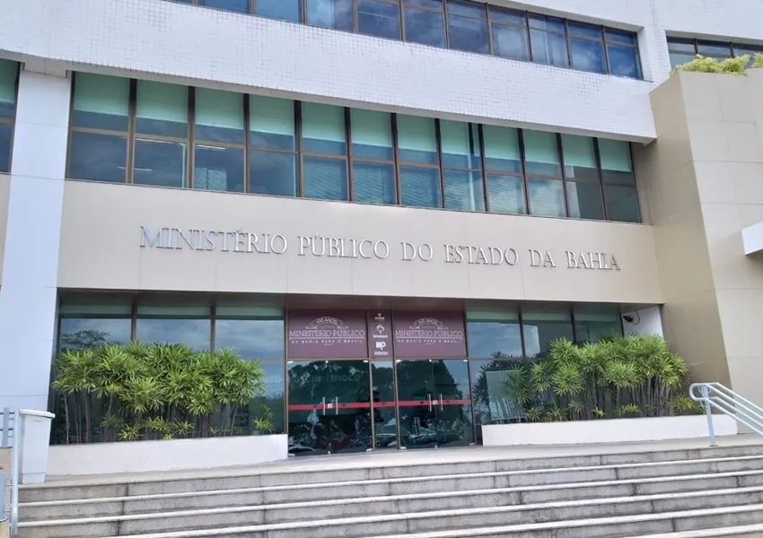 Homem é condenado a 30 anos de prisão por homicídio qualificado em Irecê
