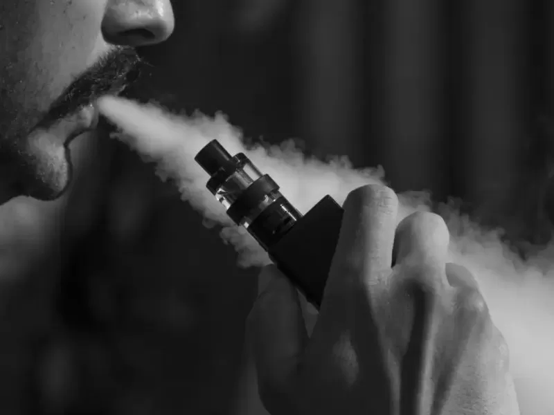 Anvisa mantém proibição de cigarros eletrônicos no Brasil