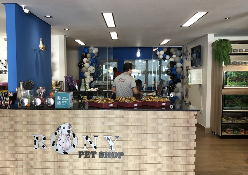 Inaugurado o novo espaço Rony Pet Shop em Livramento
