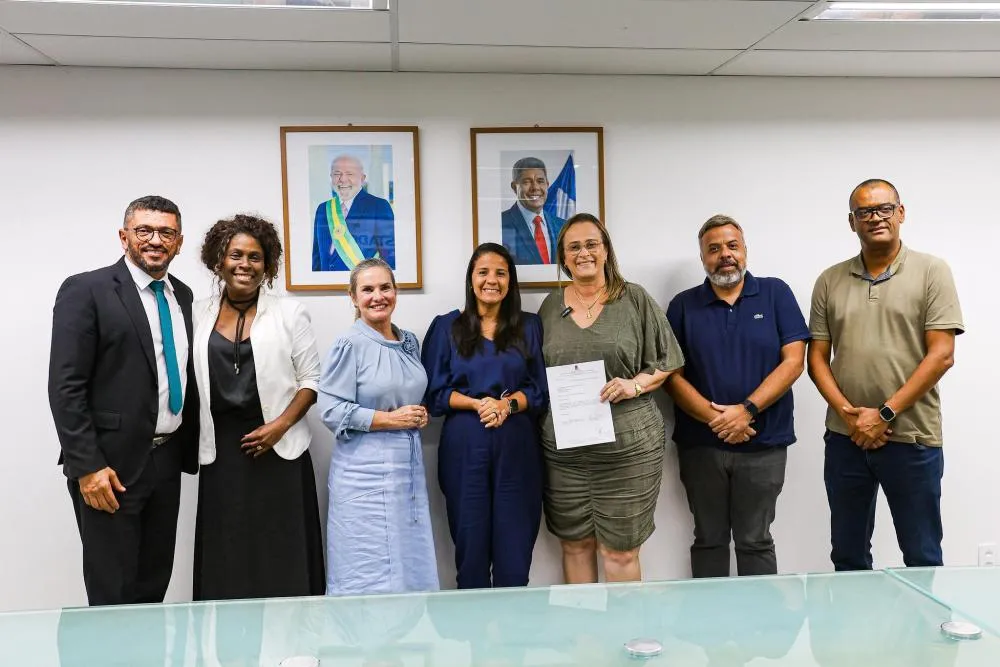 Ivana Bastos e Joanina lutam pela implantação de Escola em Tempo Integral em Livramento de Nossa Senhora