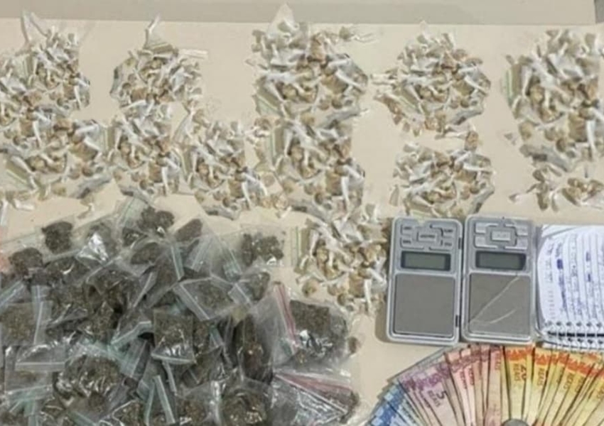 Ação policial em Vitória da Conquista resulta em apreensão de drogas e detenção de suspeitos