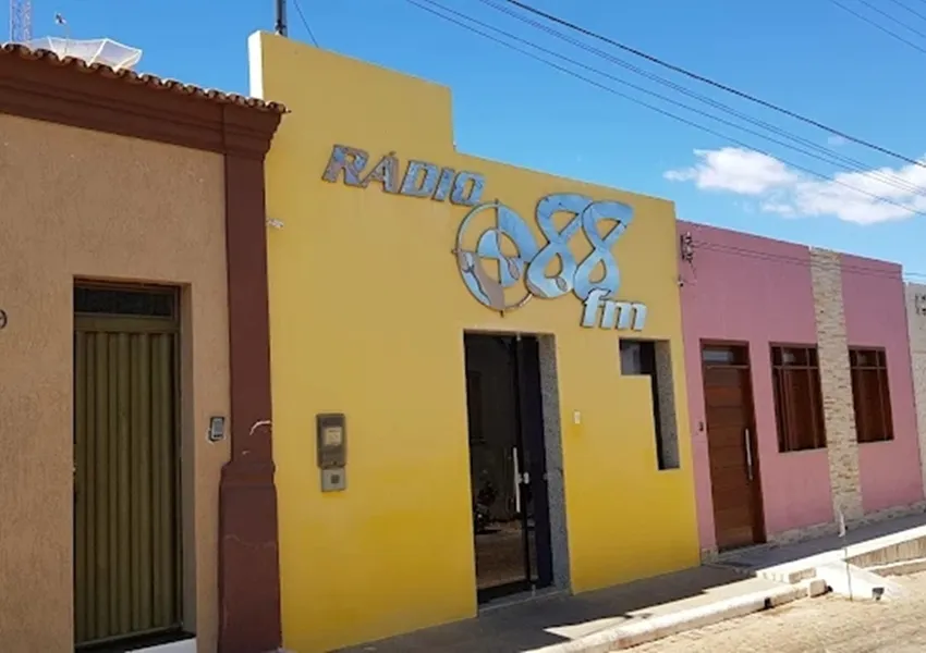 Ministério das Comunicações renova autorização da Rádio 88 FM de Livramento por mais dez anos