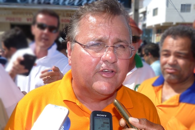 Lúcio Vieira Lima confirma que Geddel está fora das eleições de 2018