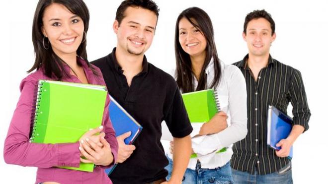 82% dos jovens brasileiros contribuem para o sustento da casa