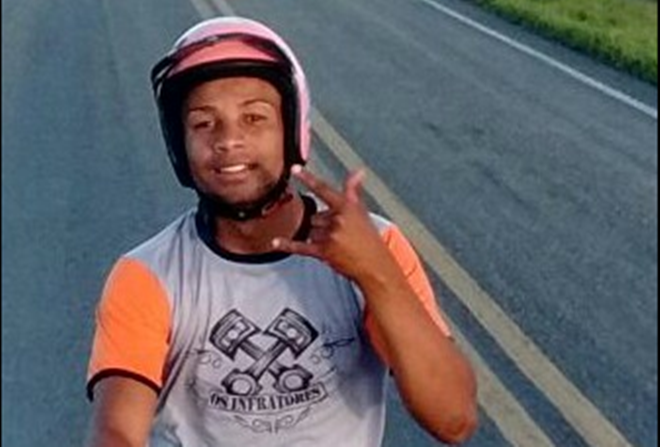 Jovem de 23 anos morre em confronto com Polícia Militar e família contesta versão policial