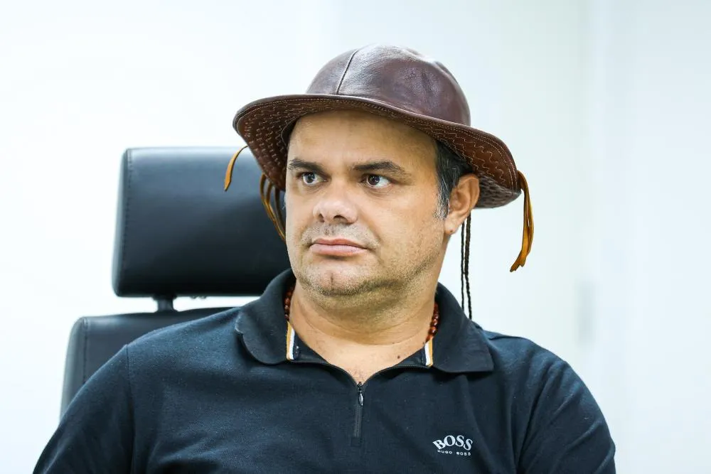 Pesquisa aponta aprovação de 69% da população à gestão do prefeito Célio em Rio de Contas