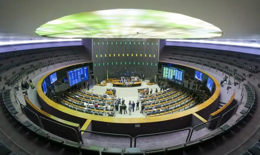 STF mantém número atual de deputados para eleições de 2026